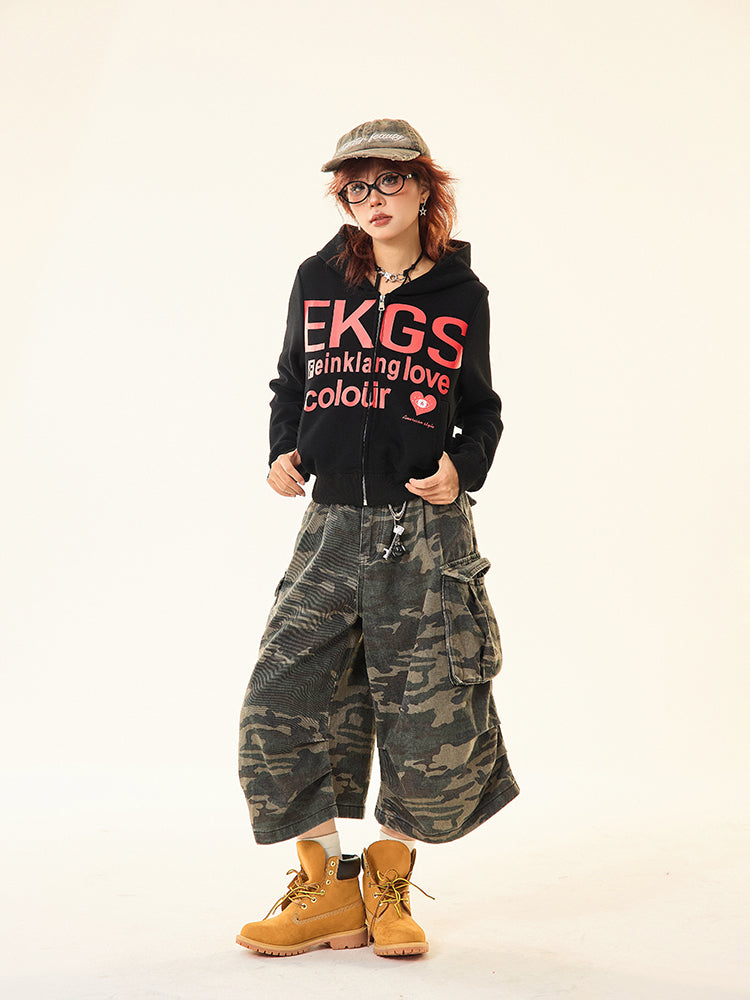 Long-Sleeved Hoodie Sweatshirt