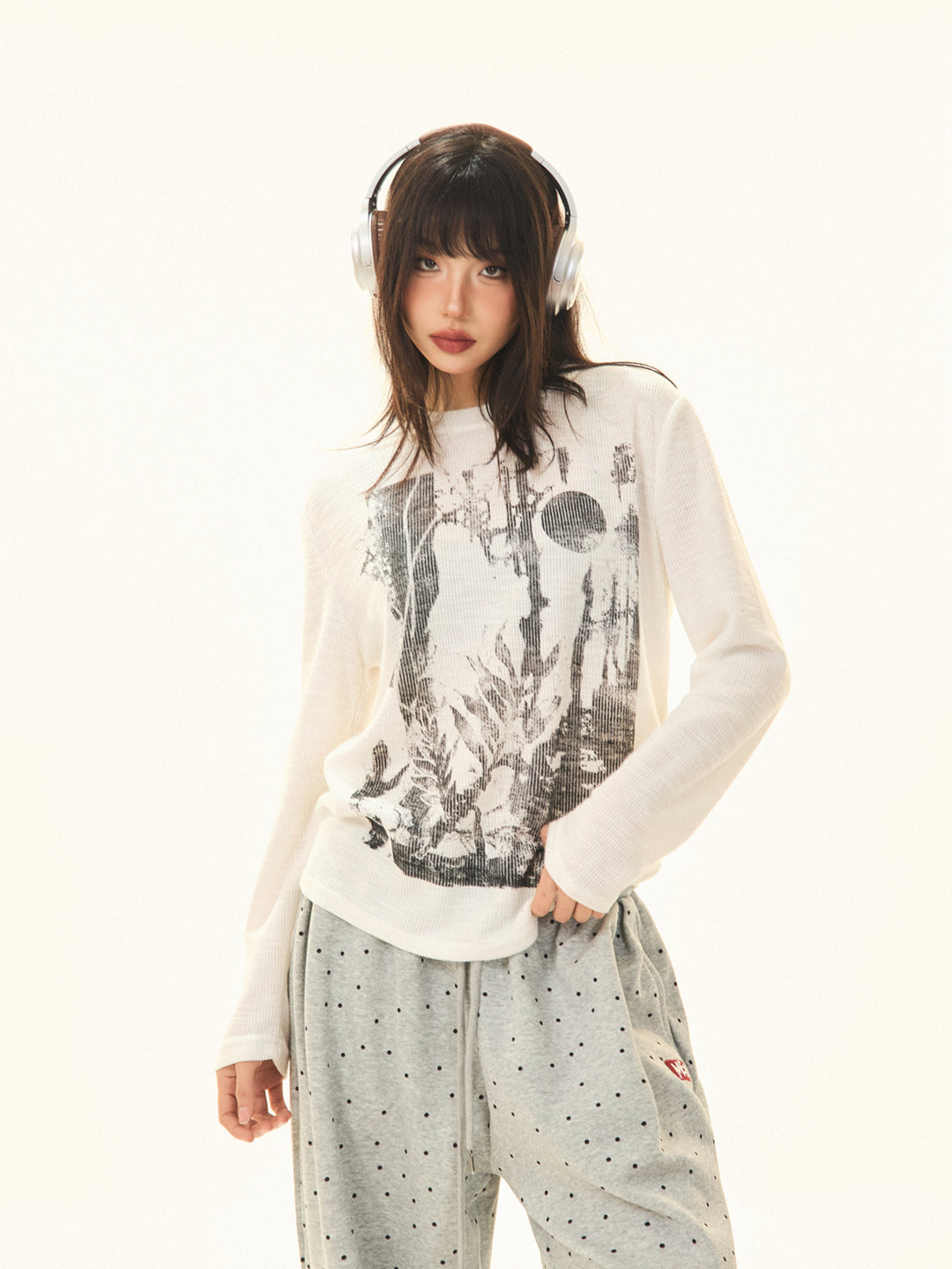 Graphic Long Sleeve Knit T-Shirt