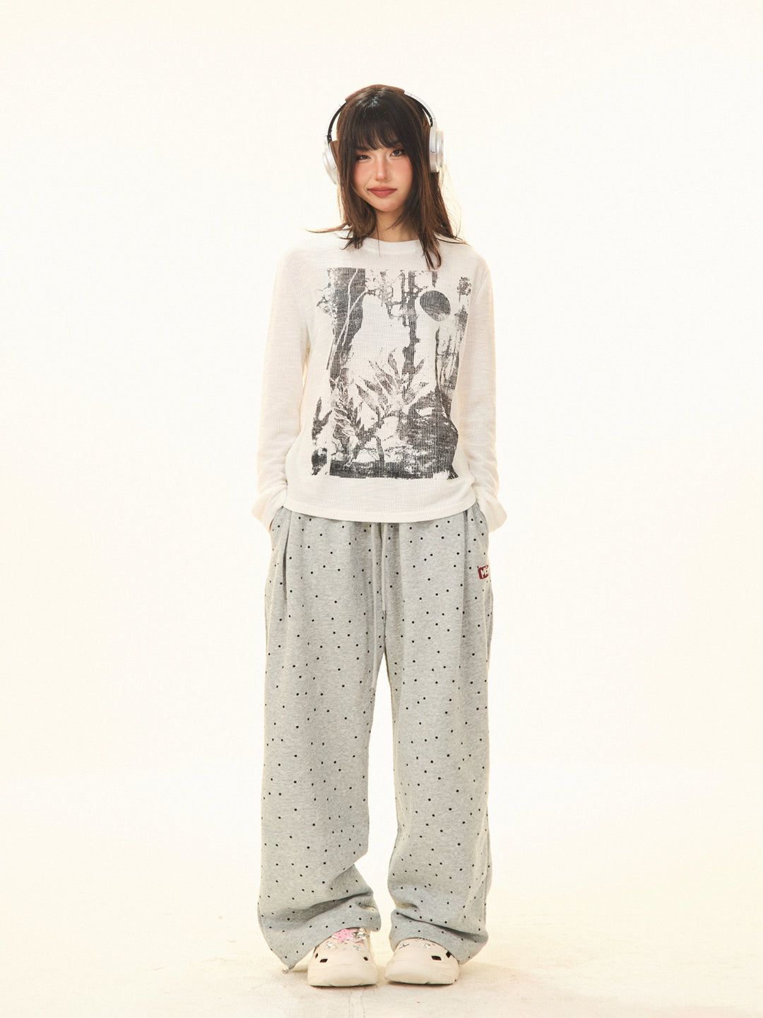Graphic Long Sleeve Knit T-Shirt