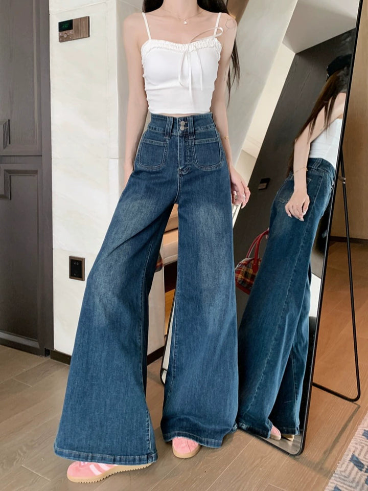 Wide-Leg High-Waist Jeans