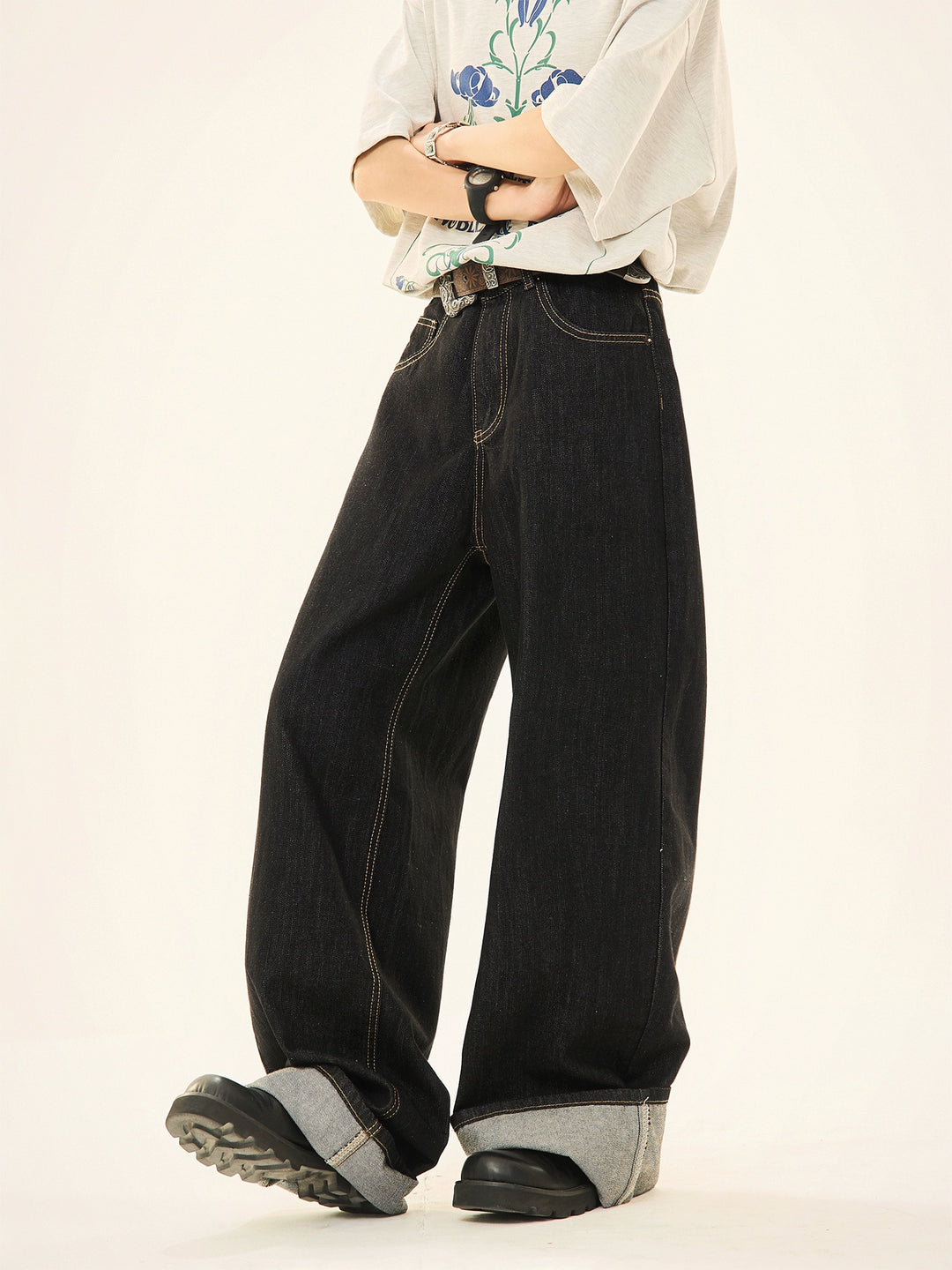 Rolled Cuffs Wide-Leg Denim Pants