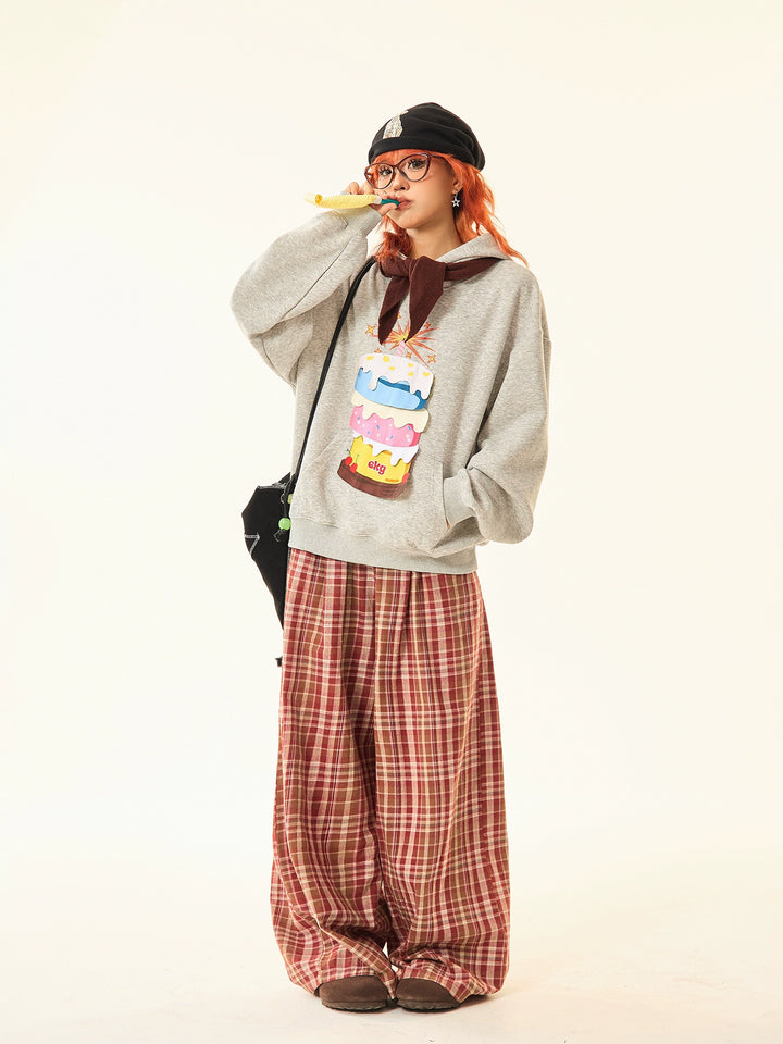 Casual Cake Graphic Sweatshirt