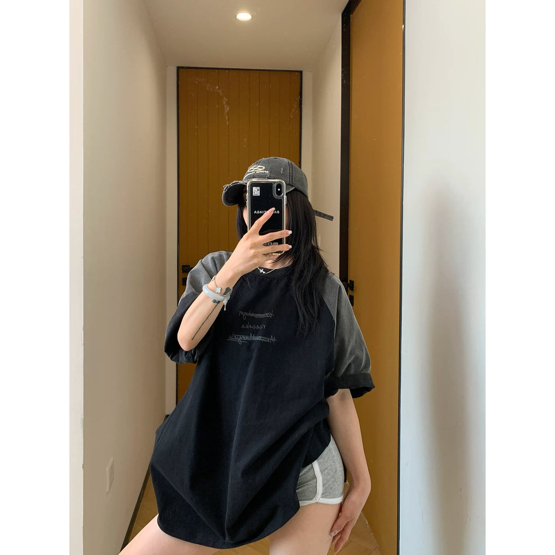 Retro Raglan Sleeve Loose Fit Turtleneck