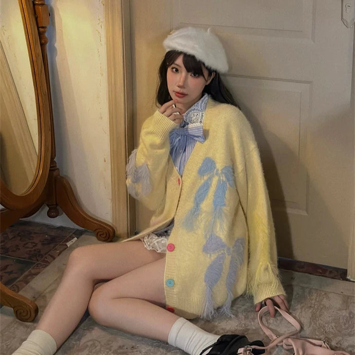 Bow Pattern Wool Sweater