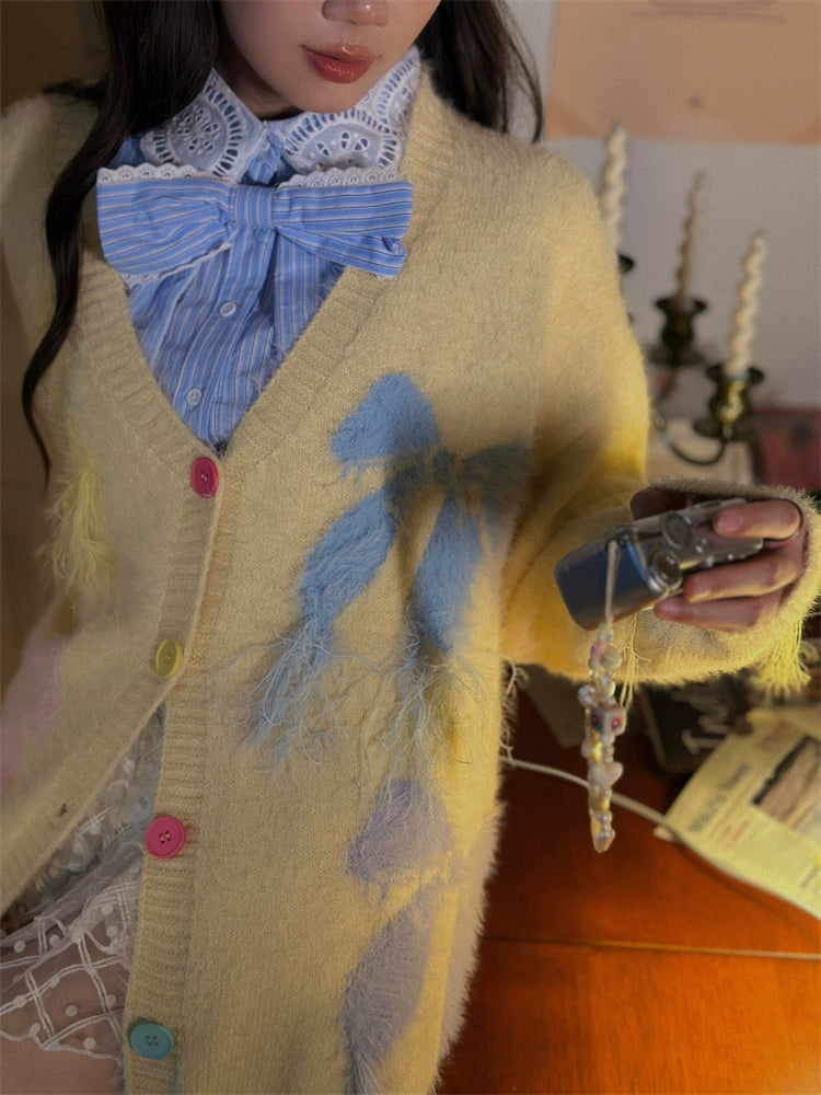 Bow Pattern Wool Sweater