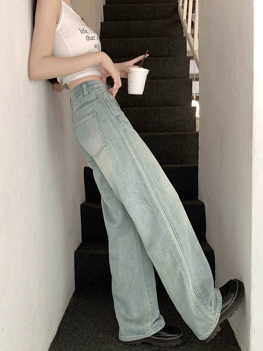 Relaxed Fit Wide-Leg Jeans