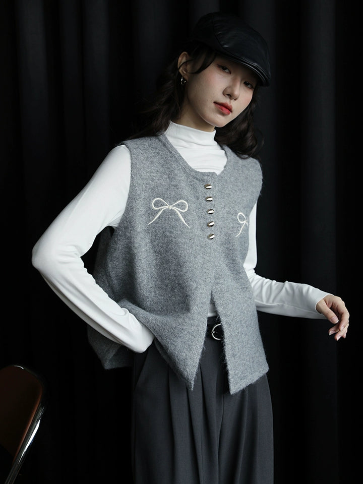 Embroidery Knitted Button-Down Vest