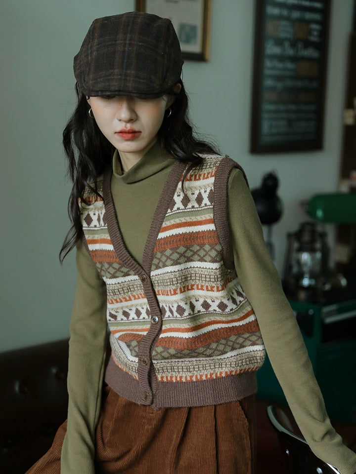Vintage Patterned Knit Vest