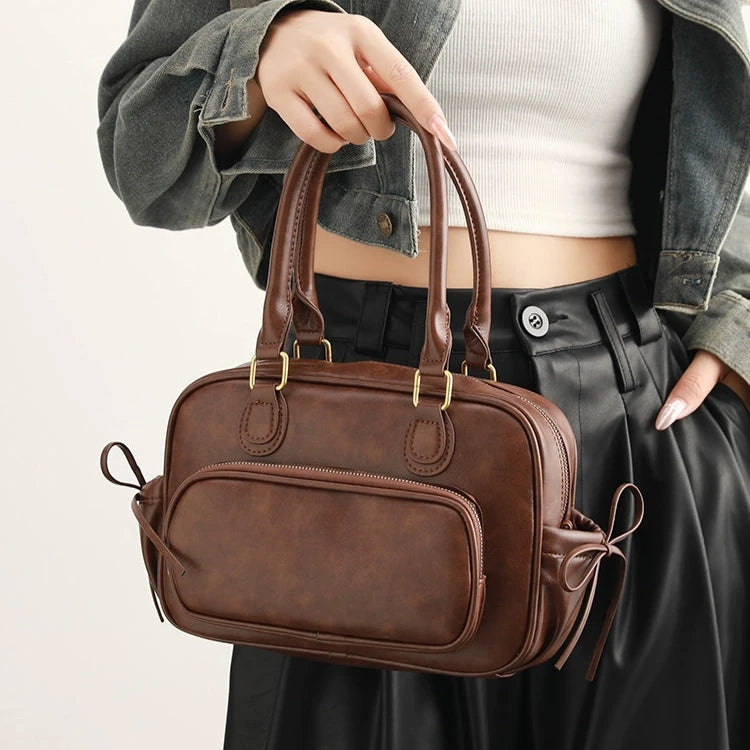 Stylish Adjustable Strap Shoulder Bag