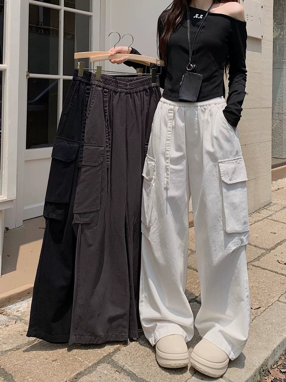 Elastic Waistband Baggy Cargo Pants