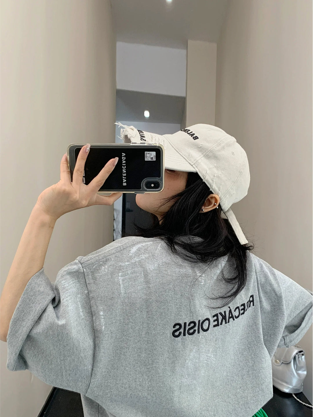 Oversized Embroidered Short Sleeve T-shirt