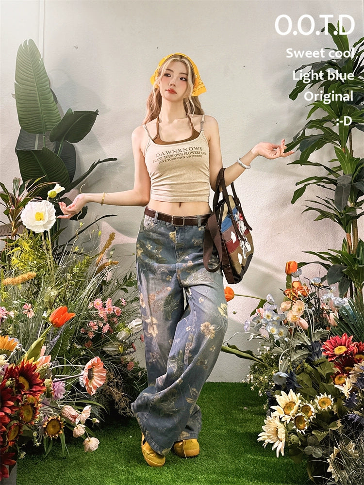 Floral Patterned Relaxed Fit Jeans