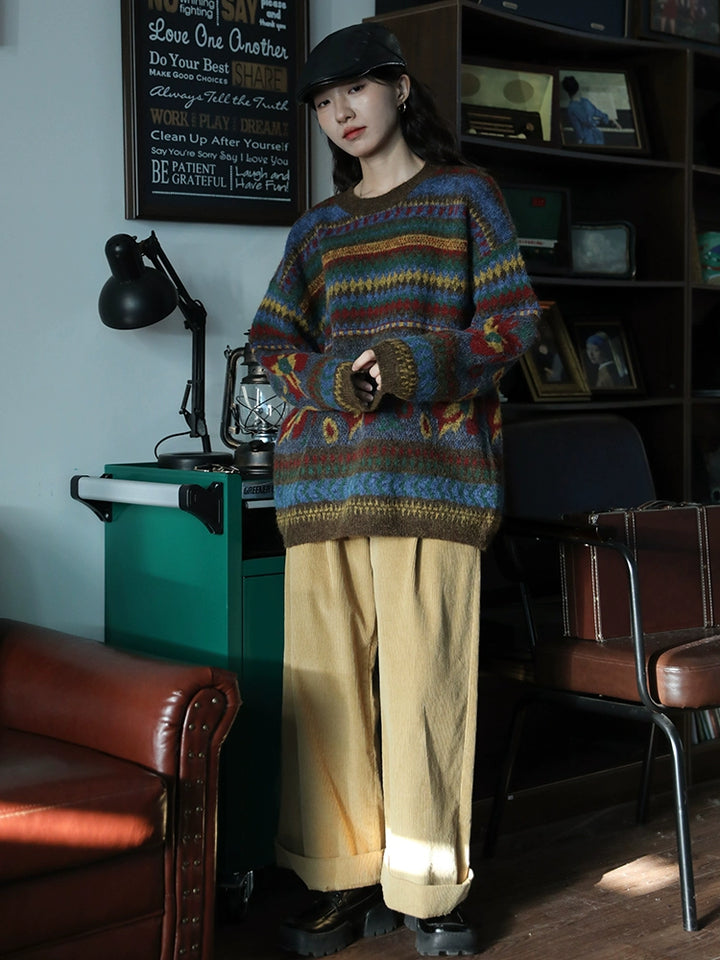 Geometric Pattern Knit Sweater